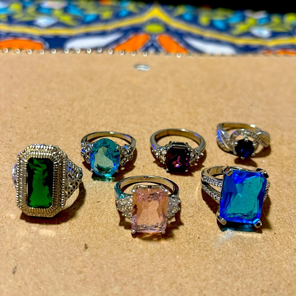 Here’s 6 Rings, Silver tone, size 7. They’re beautiful and are all close to NEW!